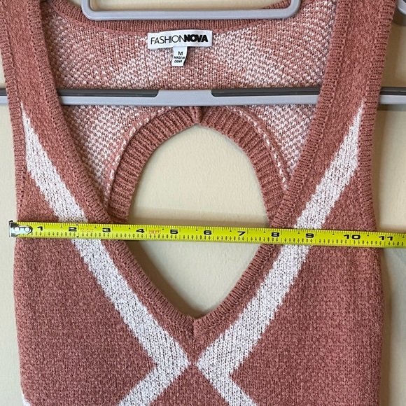 Fashion Nova Women Sweater Dress. Deep V Front Back is out size M - Picture 3 of 16